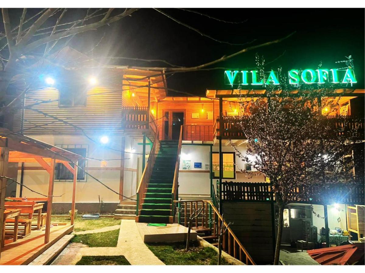 Sofia Gllava - Guest house Memaliaj